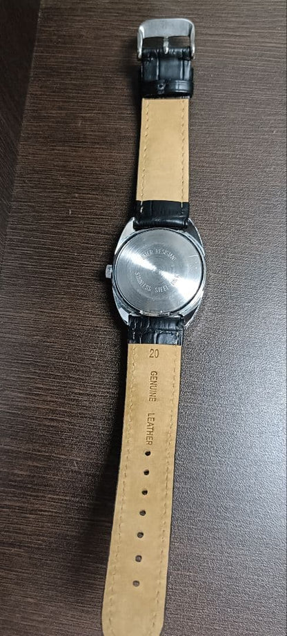TIMEX Deity Date Manual Men's Watch — Japanese