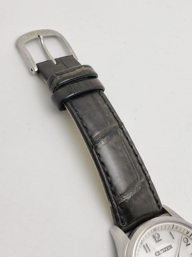 Citizen H111 Solar Men's Watch — Japanese