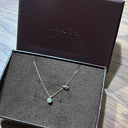 Agete K18 0.15ct diamond necklace with a 45 cm chain displayed on a white background