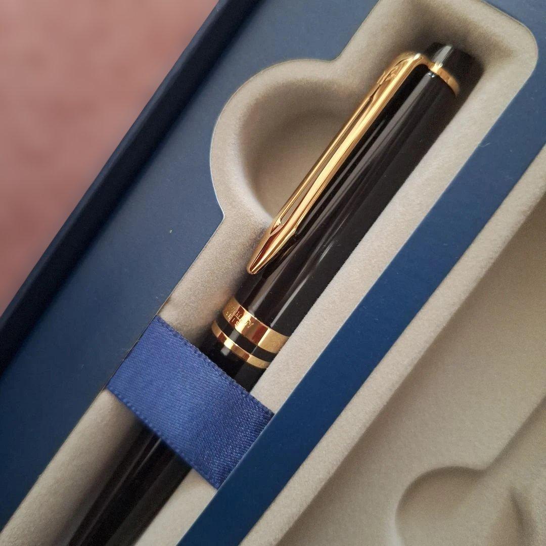 WATERMAN black ballpoint pen with a sleek design and included protective case
