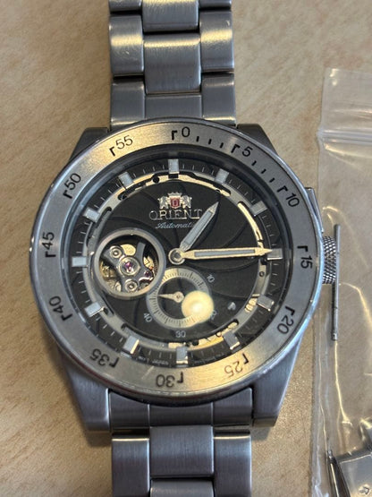 ORIENT REVIVAL レトロフューチャー Automatic Men's Watch — Japanese