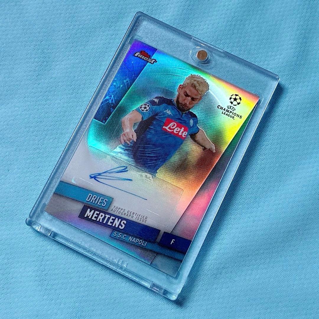 Dries Mertens 2019-20 Finest CL Autograph Card — Japanese