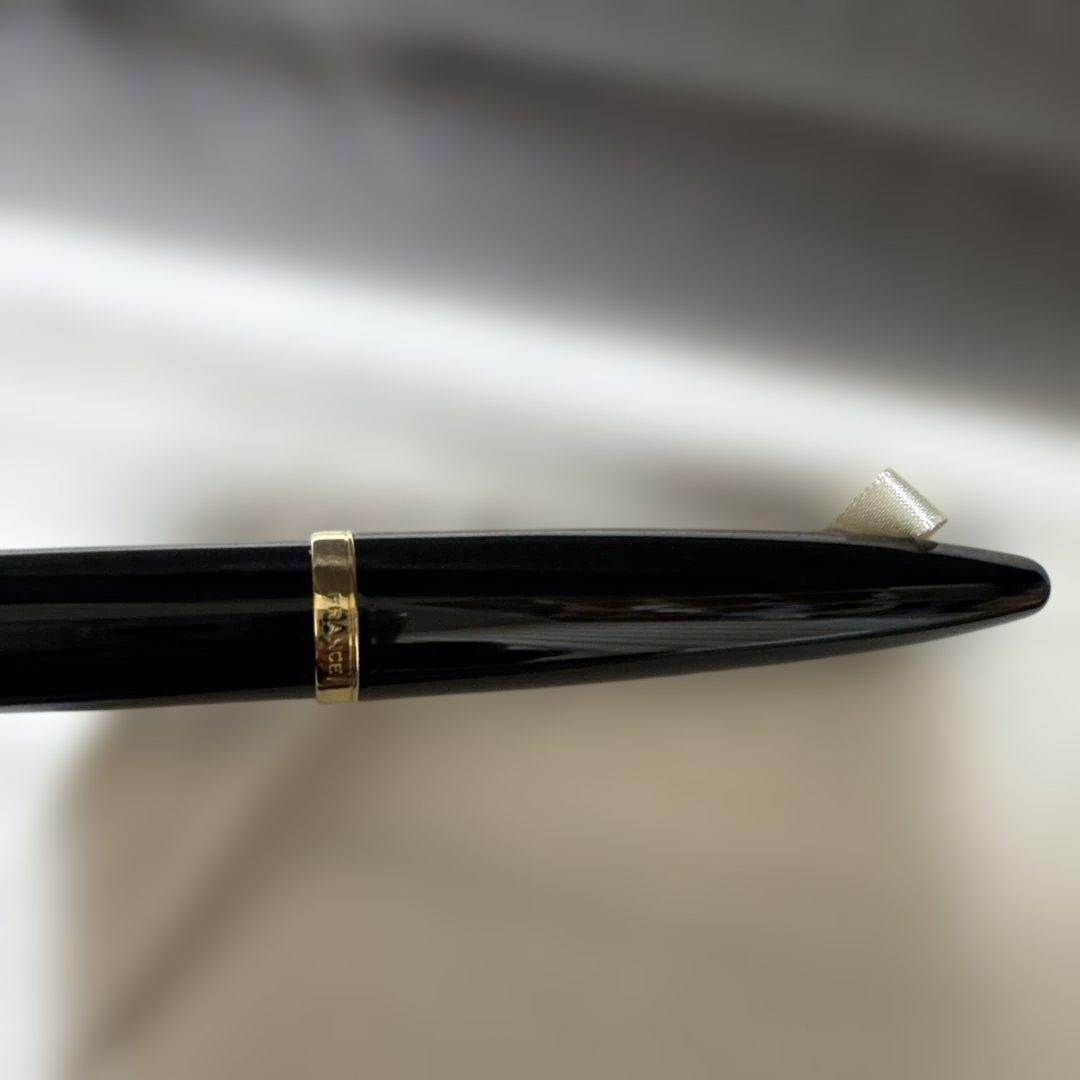 WATERMAN Calais Black Seagate GTBP ballpoint pen with gold accents and clip