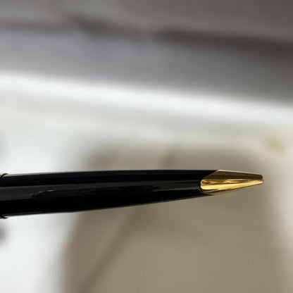 WATERMAN Calais Black Seagate GTBP ballpoint pen with gold accents and clip