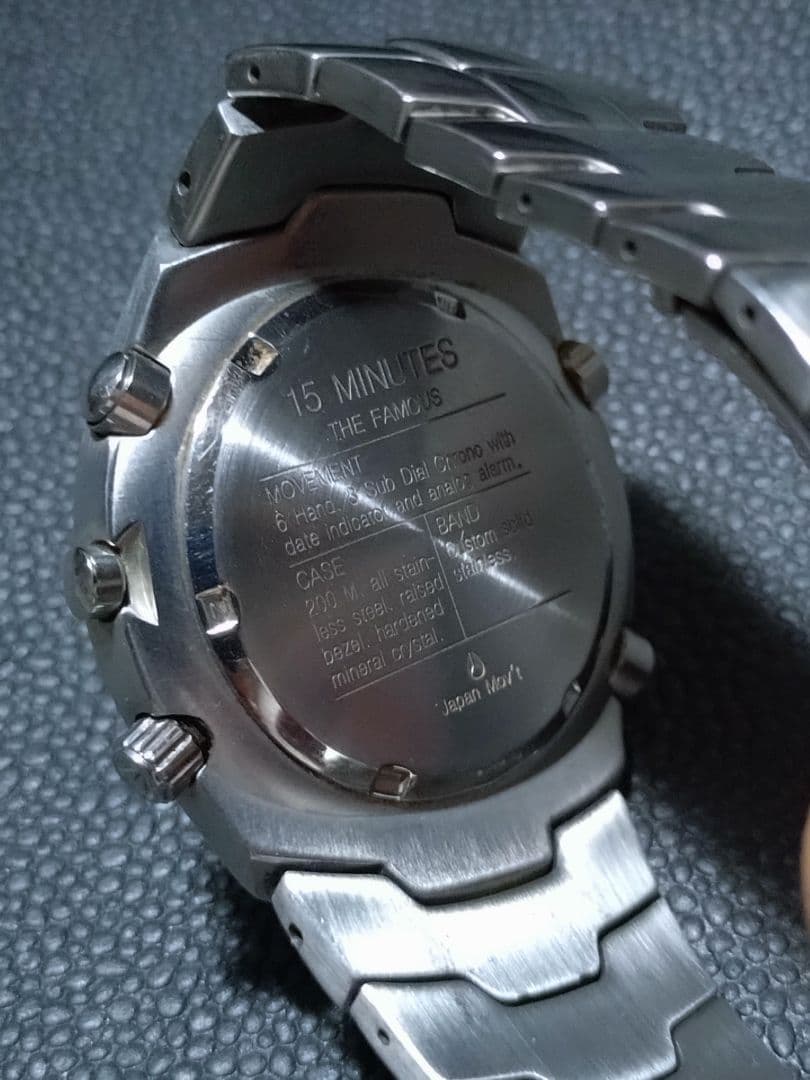 NIXON Chronograph Model Quartz Men's Watch — Japanese
