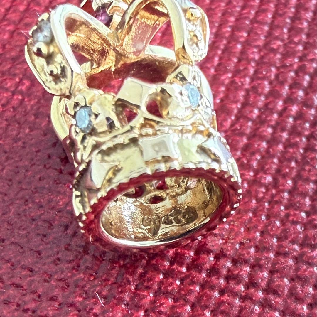 Agete Crown Motif Necklace Charm in K18YG gold with 10mm width and 22mm height including ring