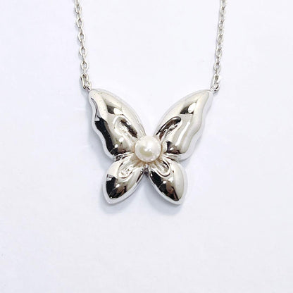 Mikimoto baby pearl butterfly necklace pendant with 4.0mm pearl on silver chain with adjustable length