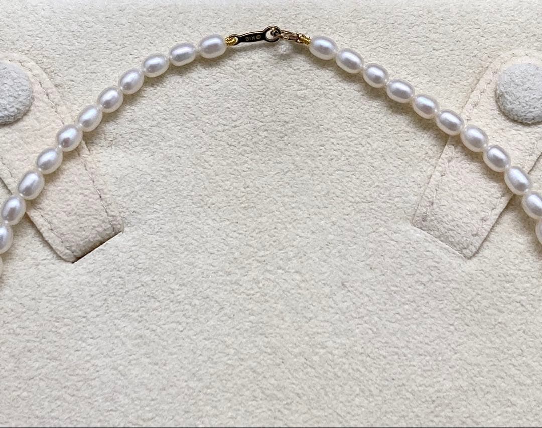 Mikimoto baby pearl necklace with removable M charm in K18 yellow gold clasp, pearls about 5mm, length 41cm