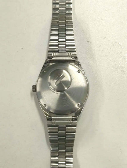 TIMEX Q Quartz Men's Watch — Japanese