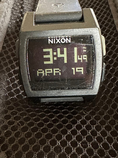 NIXON Case Set Digital Men's Watch — Japanese