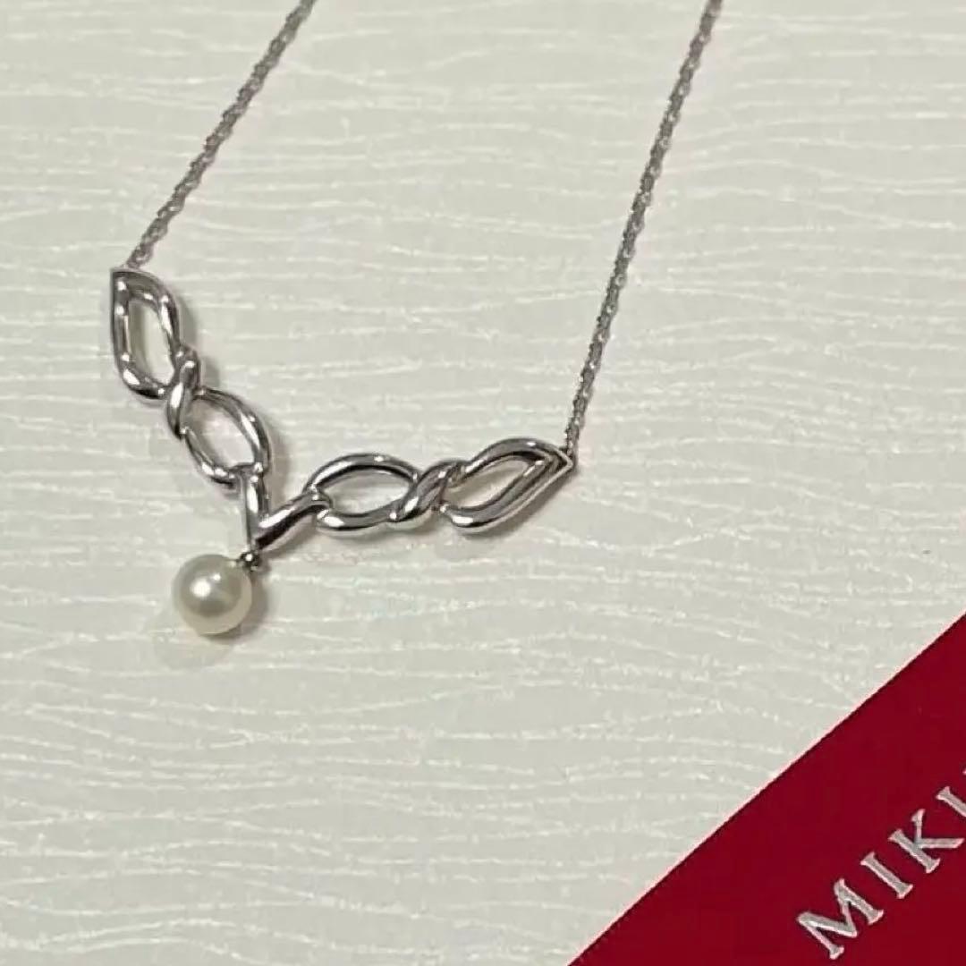 Mikimoto Akoya Pearl silver necklace featuring a 6mm pearl on a delicate chain with engraved silver motif