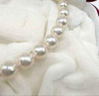 Yamato Akoya Pearl Necklace with 8mm white pearls, 39cm length, displayed on a black jewelry stand