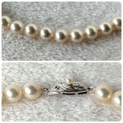 Tasaki silver necklace featuring Akoya pearls sized approximately 7.4cm to 7.8cm on a 41cm chain
