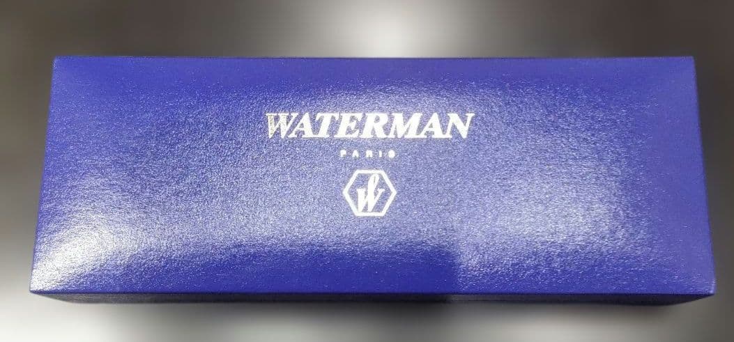 Waterman Hemisphere vintage set in Bordeaux with ballpoint pen, mechanical pencil, and original blue case