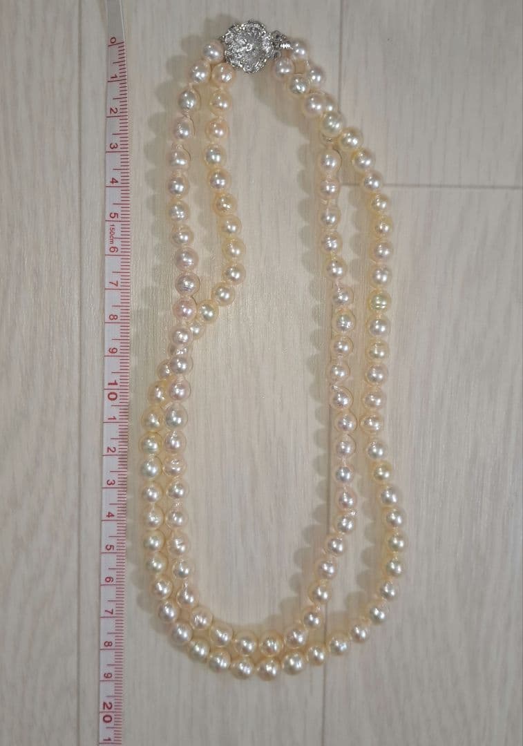 Double strand Akoya pearl necklace with 6mm white pearls and decorative clasp