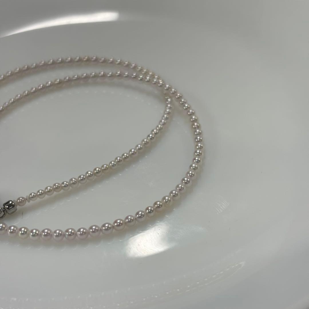 Close-up of Akoya pearl necklace 2.5-3mm pearls, 42 cm length, from Iseshima Ago Bay