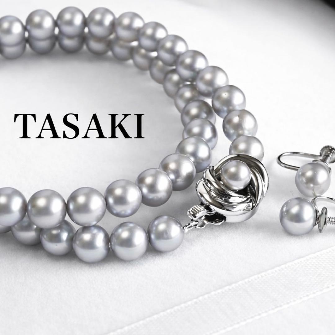 Takashi Akoya pearl necklace and matching earrings with silver clasp featuring 7.5-7 mm pearls