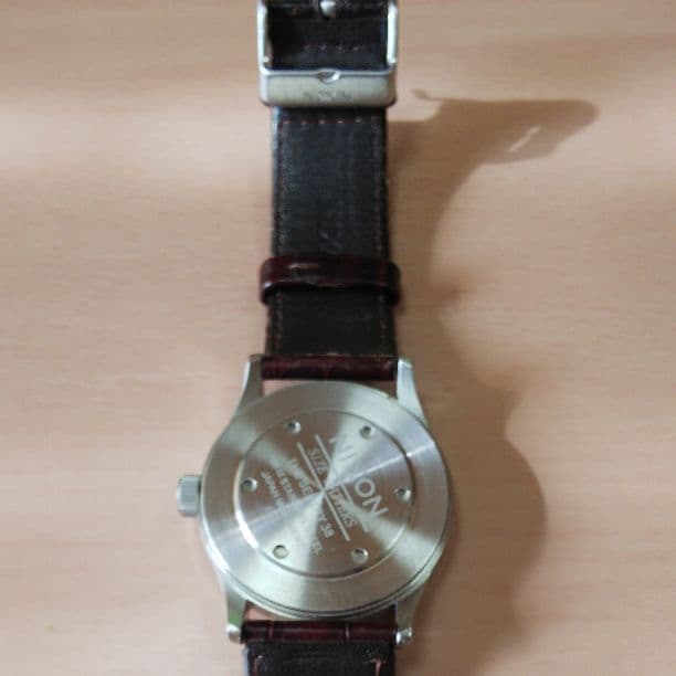 NIXON ニクソン St38 Quartz Men's Watch — Japanese