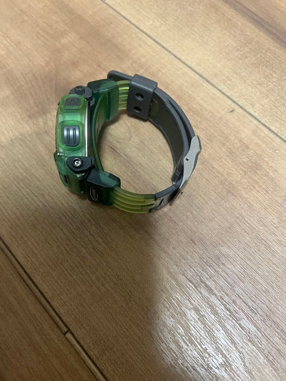 CASIO DW-9000 Digital Men's Watch — Japanese