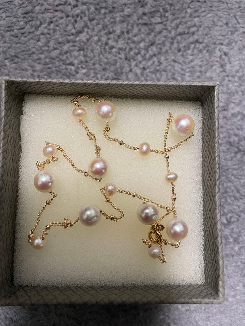 Honpuro Pearl Station Necklace with 7 Akoya pearls and 6 Freshwater pearls on a 45 cm chain