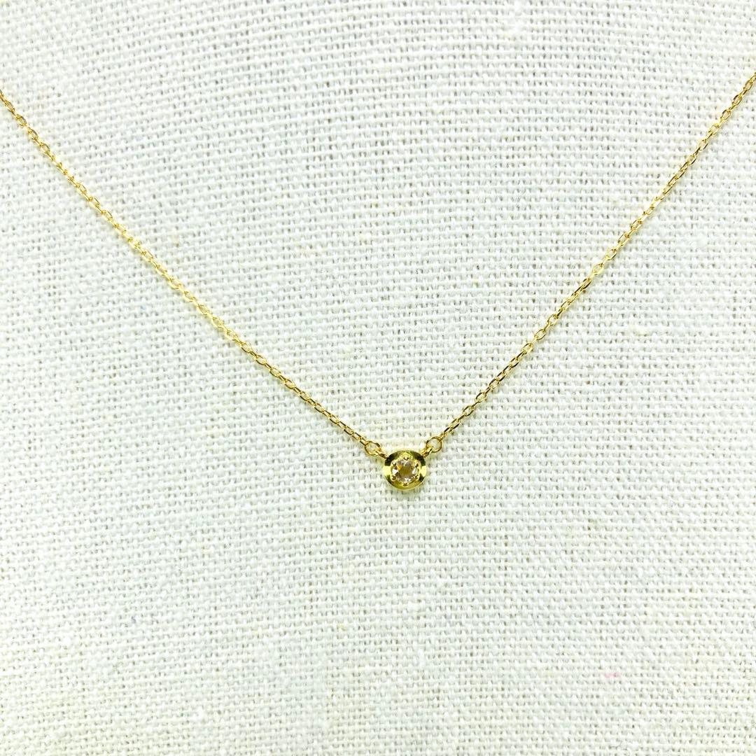 Agete K18YG yellow gold necklace with 0.03ct rose cut diamond pendant on 40.5cm chain