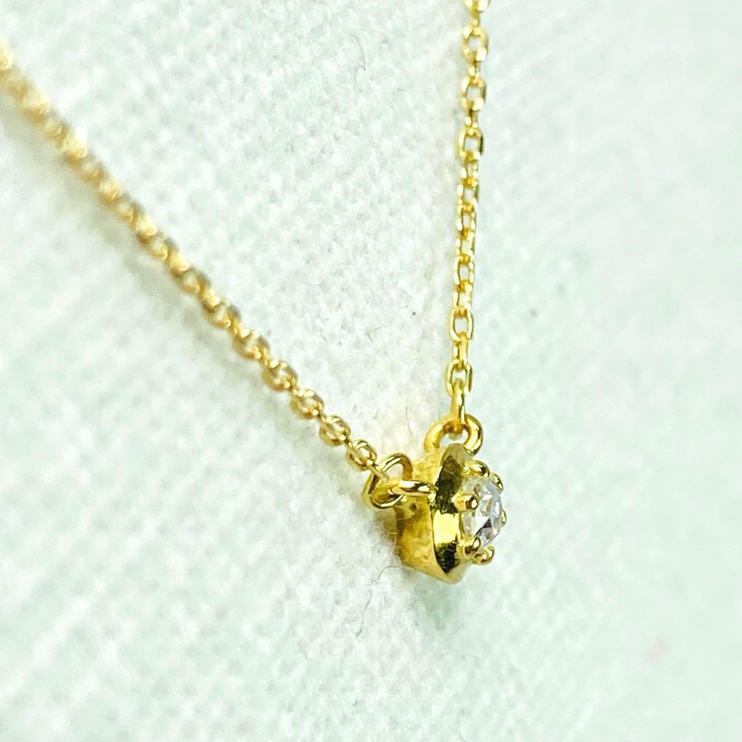 Agete K18YG yellow gold necklace with 0.03ct rose cut diamond pendant on 40.5cm chain