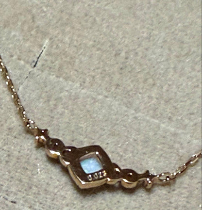agate K10 Opal Diamond Necklace with 40cm chain and 0.5 by 1.3 cm pendant