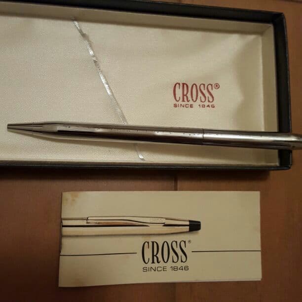 CROSS ballpoint pen used with slight signs and new mechanical pencil in original box set