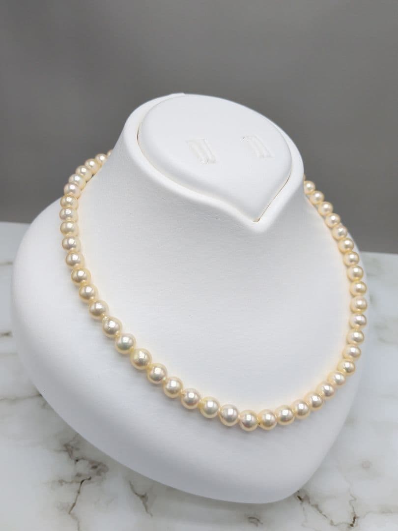 Akoya cultured pearl necklace 7-7.5mm champagne tone with silver fitting, 42.7cm length