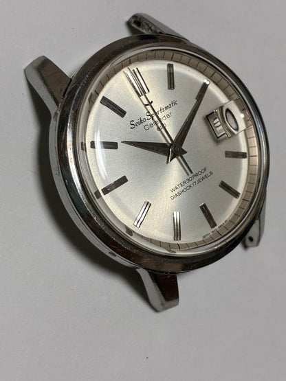 SEIKO Sportsmatic 820 Automatic Men's Watch — Japanese