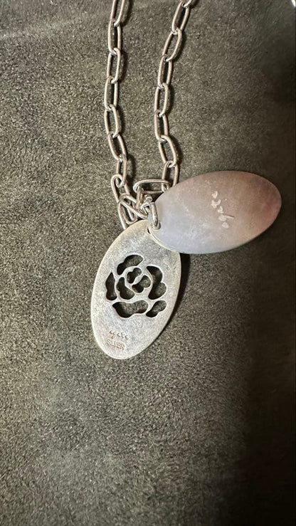 Agete 925 sterling silver shell necklace approximately 50cm long on a white background