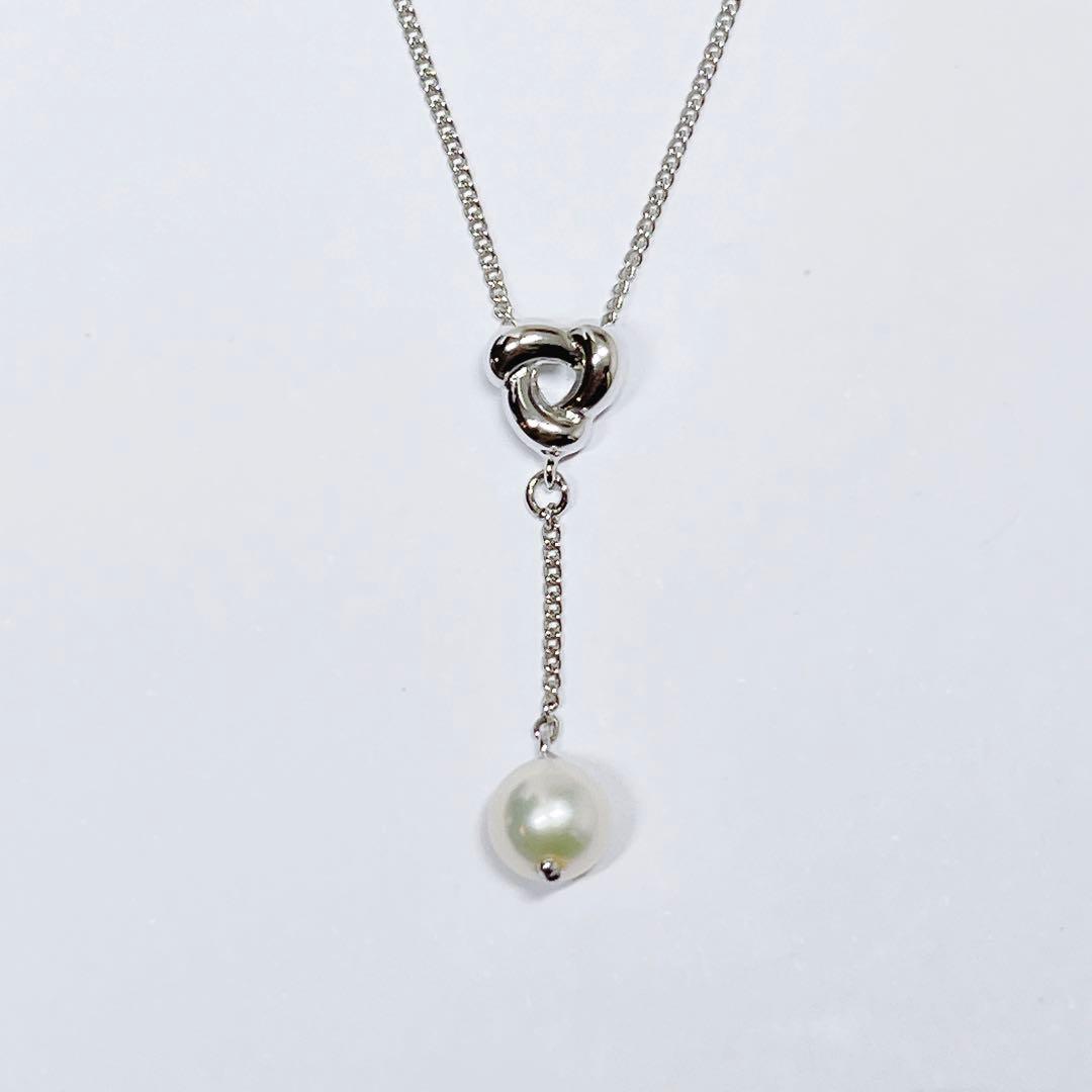 Tasaki Pearl Necklace Noevir featuring 6.7mm pearls on a silver chain 42.5cm long