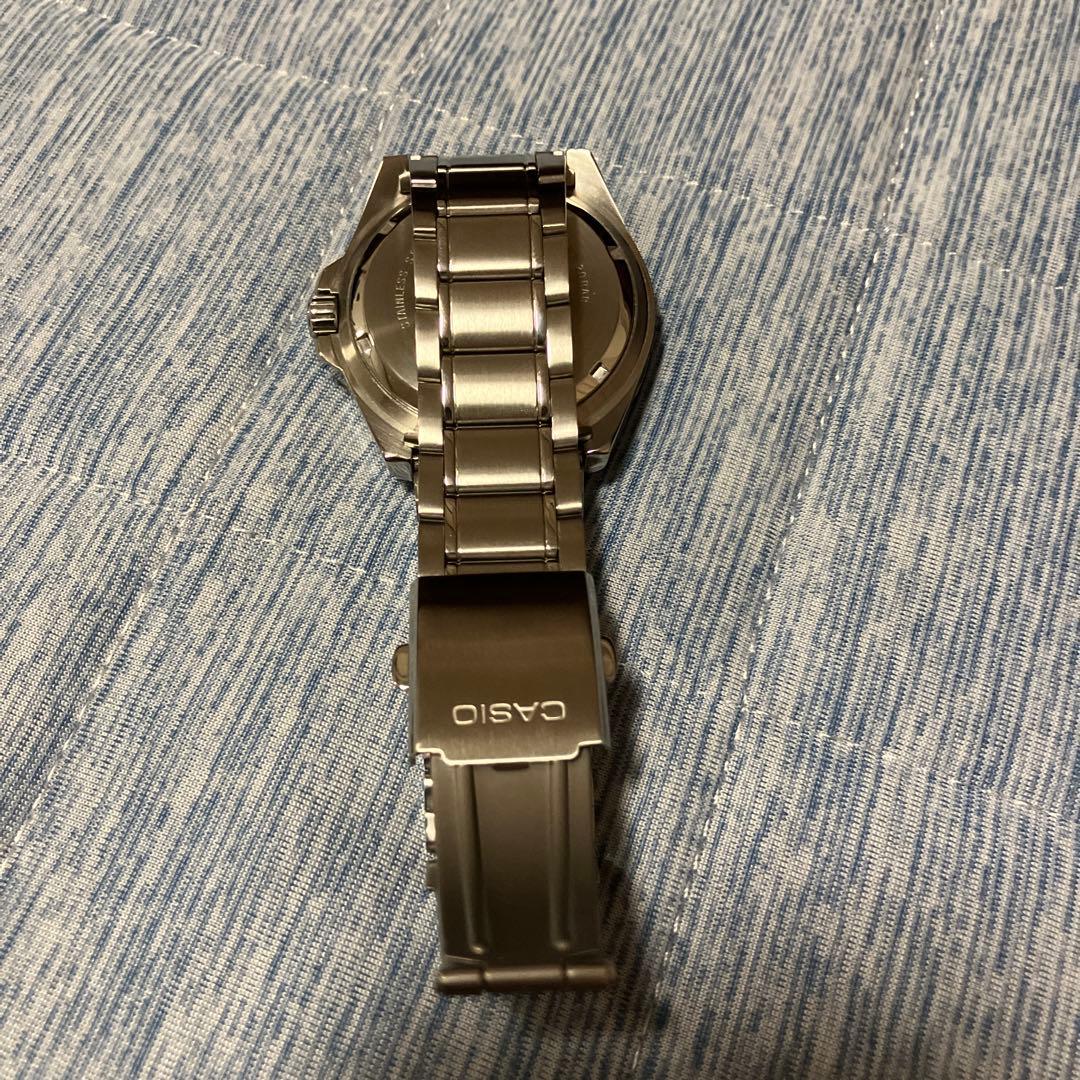 CASIO MDV-107D-3A Analog Men's Watch — Japanese