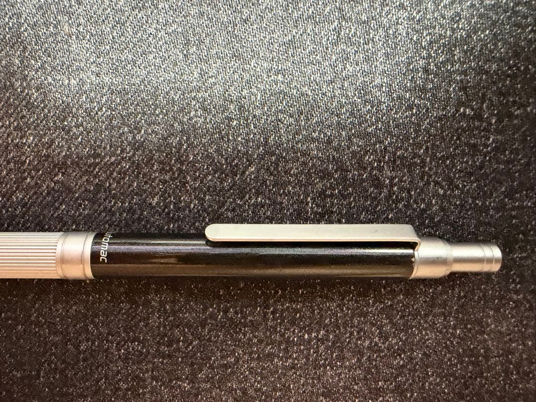 PILOT Automac sharp pencil body in black color with silver metallic roulette design