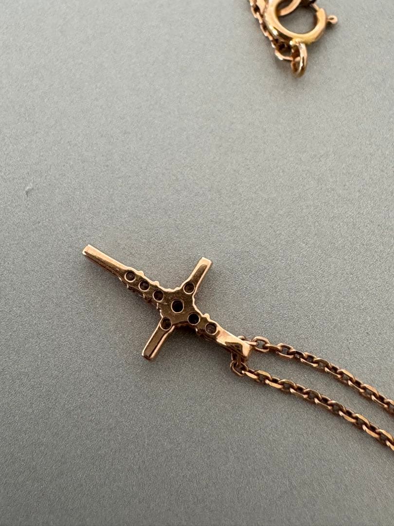 Agete K10 pink gold diamond cross necklace with center and vertical line diamonds on a 40 cm chain