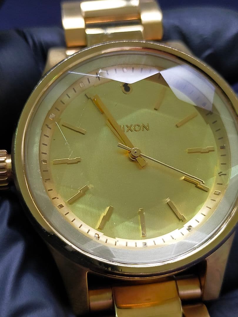 NIXON Gold Series Analog Men's Watch — Japanese