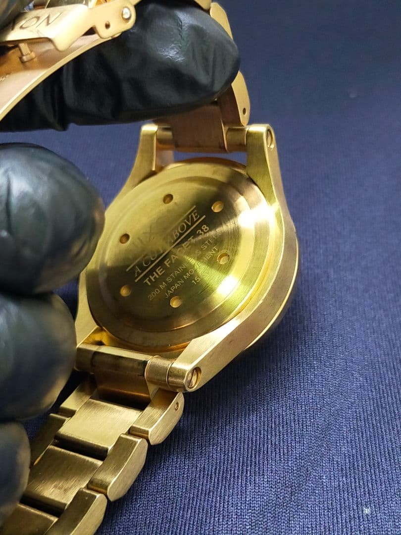 NIXON Gold Series Analog Men's Watch — Japanese
