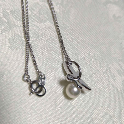 Tasaki Akoya pearl pendant necklace with silver SV925 chain, 22mm x 12mm pendant, 40cm length