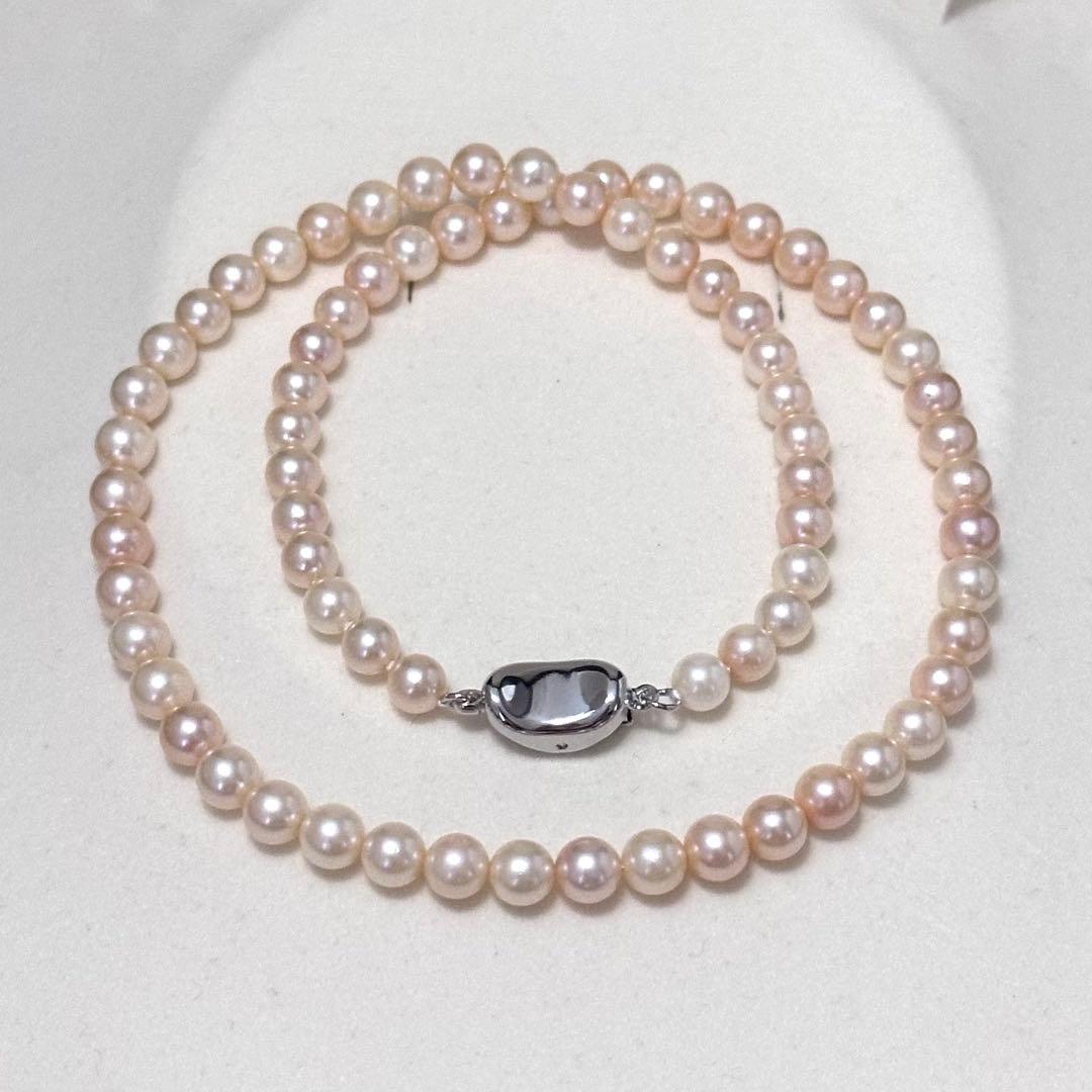 Aoyama Pearl Baby Pearl Necklace with 5.0-5.5 mm pearls on a 41 cm silver chain
