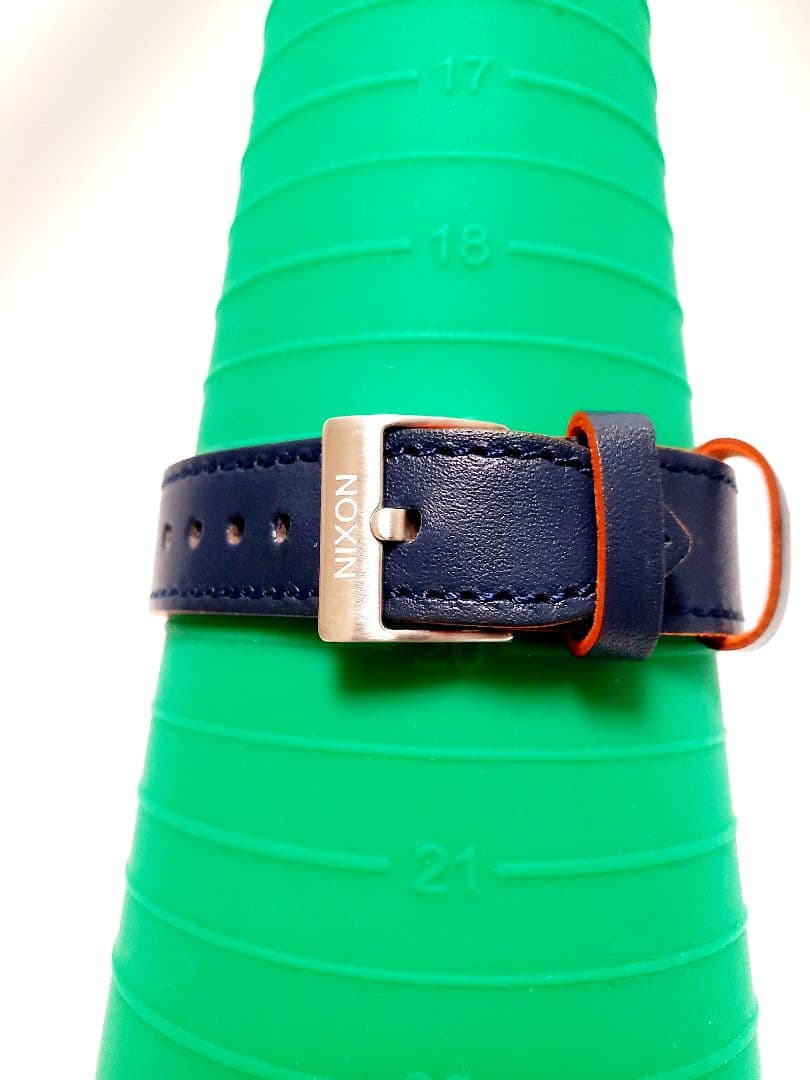 NIXON ROLLO Blue/Orange Quartz Men's Watch — Japanese