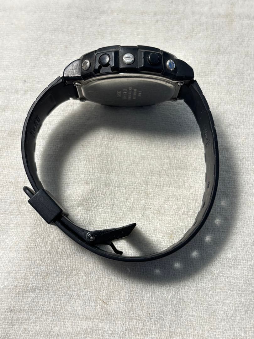 CASIO DGW-30 Digital Men's Watch — Japanese