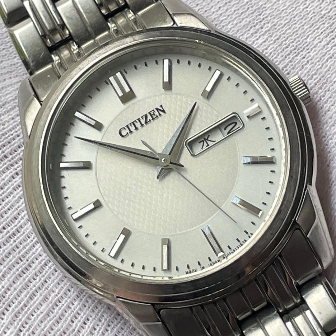 Citizen E101-S091888 Solar Men's Watch — Japanese