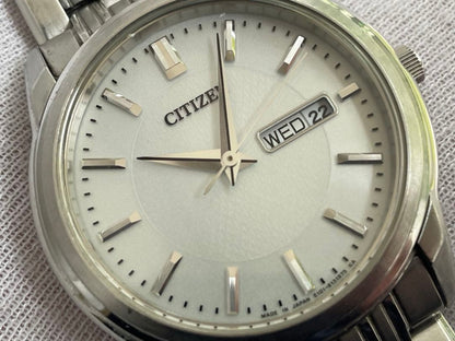 Citizen E101-S091888 Solar Men's Watch — Japanese