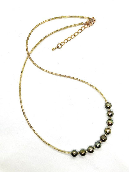 Akoya pearl necklace with peacock green pearls and K18 Italian gold leaf accents, 45-50 cm length