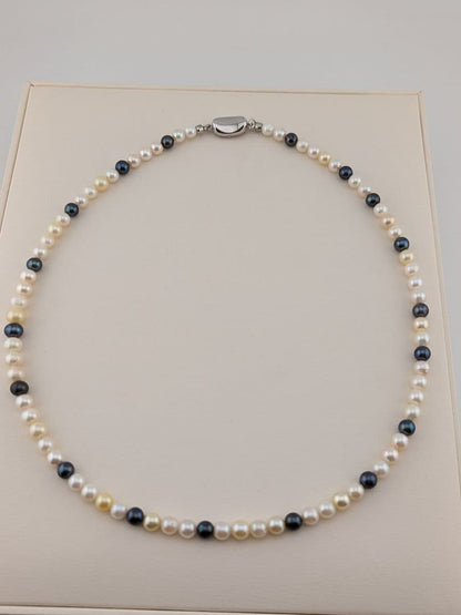 AM117 Akoya Baby Pearl Necklace with yellow, black, and white pearls and silver SV925 clasp, 45cm long