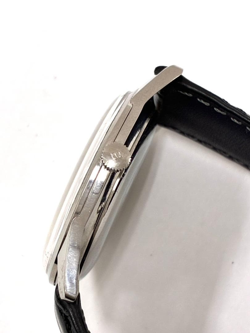 SEIKO 26H2-221 Manual Men's Watch — Japanese