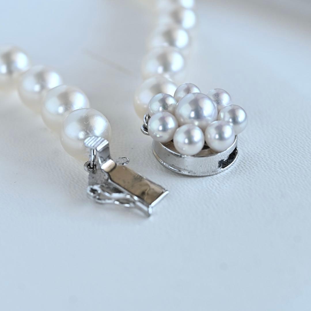 Highest grade Hanadama Akoya pearl necklace by Tasaki with 7.5mm pearls and 42cm length