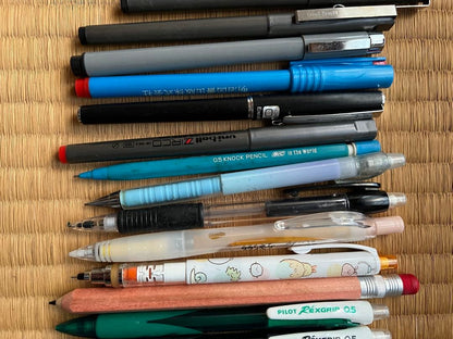 Pilot Kurtoga mechanical pencil with scraper stitch detailing and metal clip