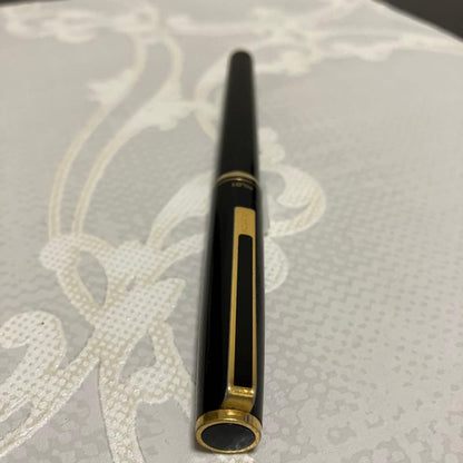 PILOT CUSTOM Fountain Pen 14K585 with medium 14K gold nib and slim gold-accented body