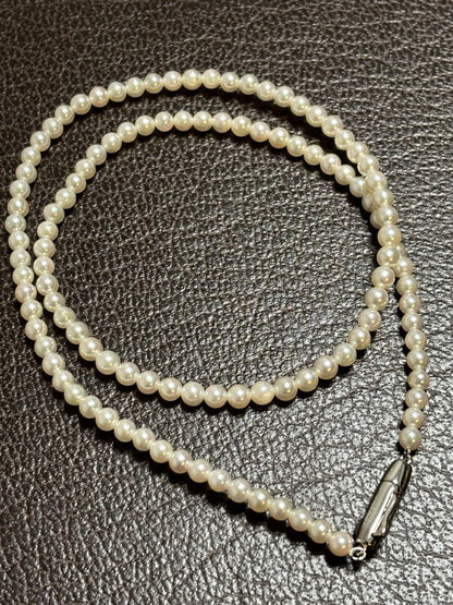 Tasaki Baby Pearl Necklace with white pearls on SV925 silver chain, 42cm length